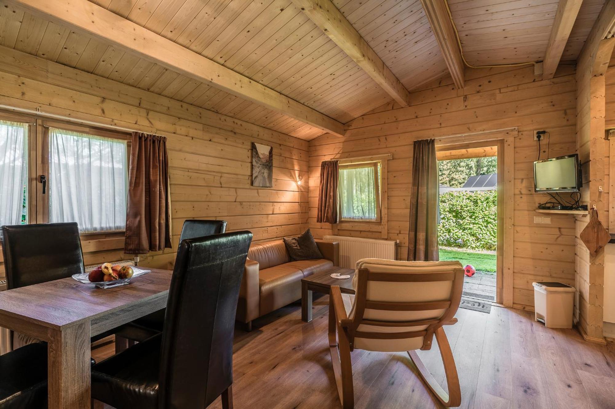 Camping Het Bosbad Emmeloord Cameră foto