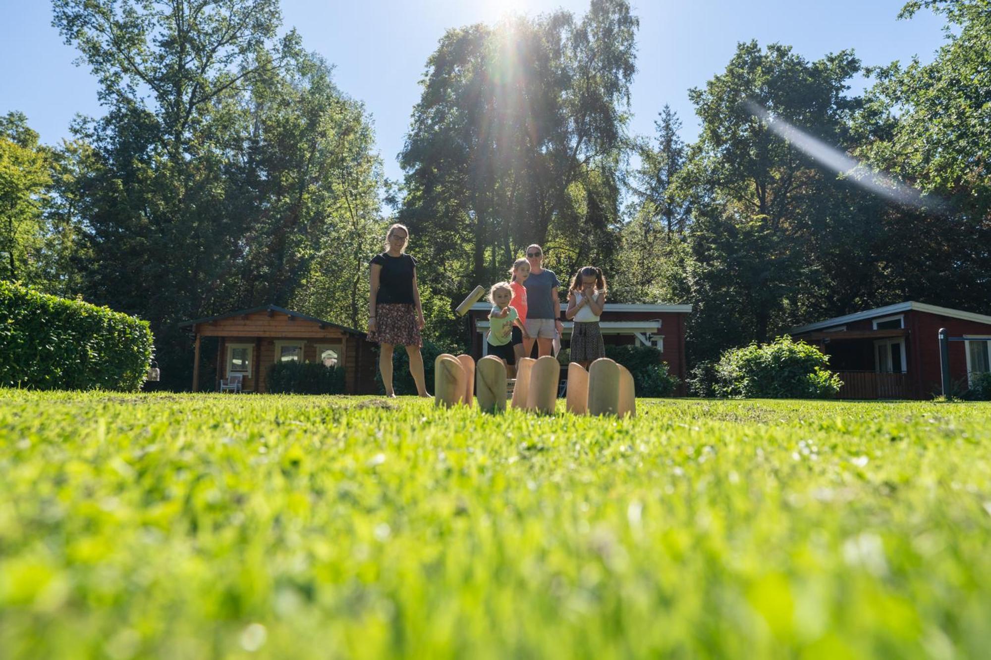 Camping Het Bosbad Emmeloord Exterior foto
